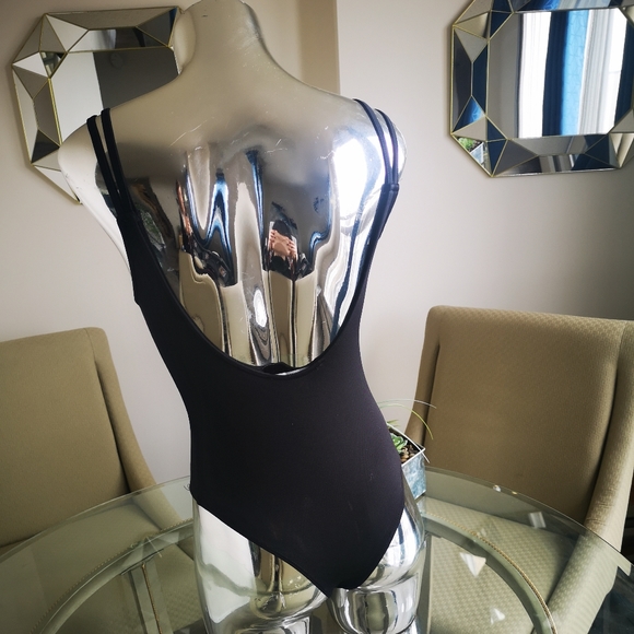 🔥NOW 2/$30🔥 Forever 21 Ringed Bodysuits - Picture 6 of 7